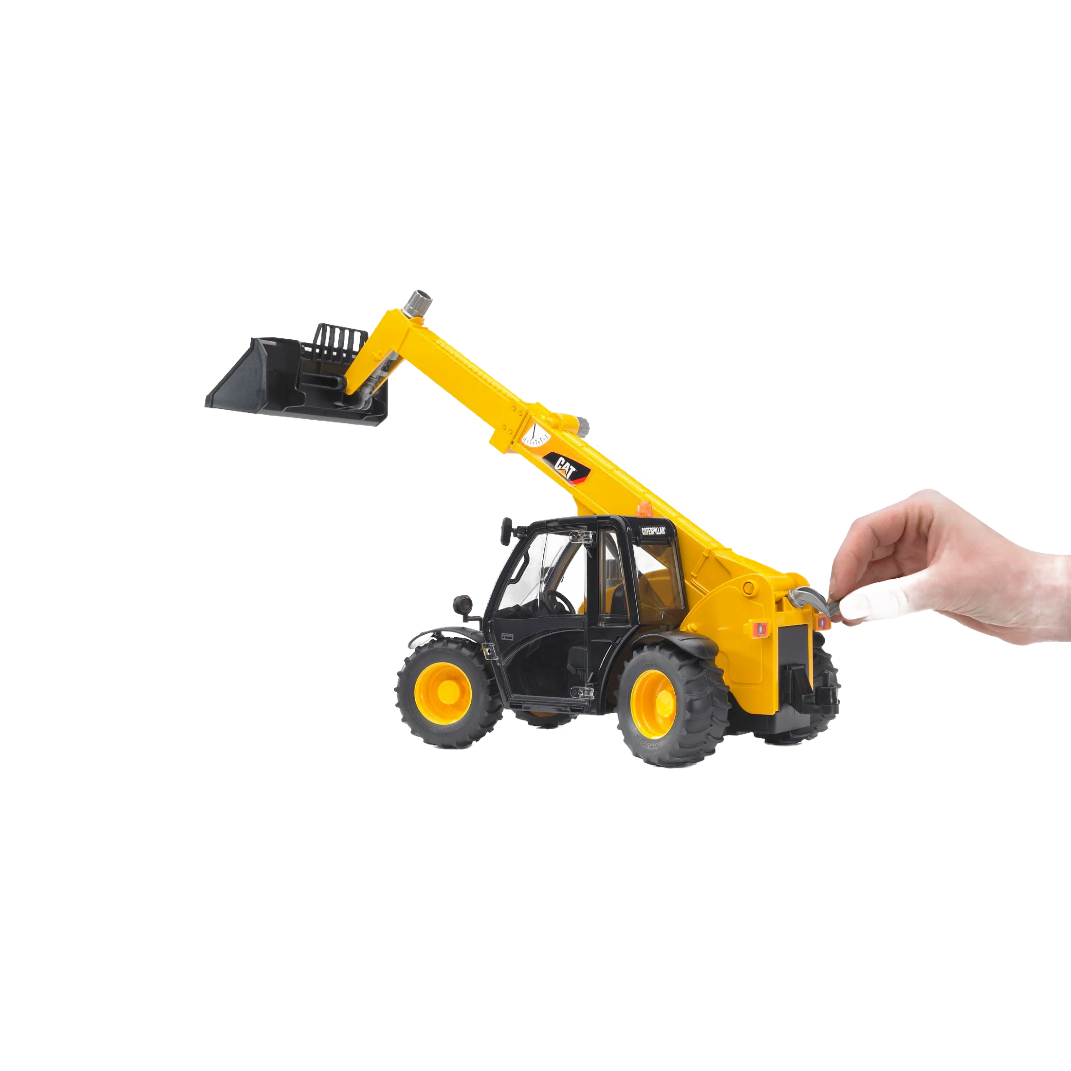 Bruder 02142 CAT Telehandler - Image 4