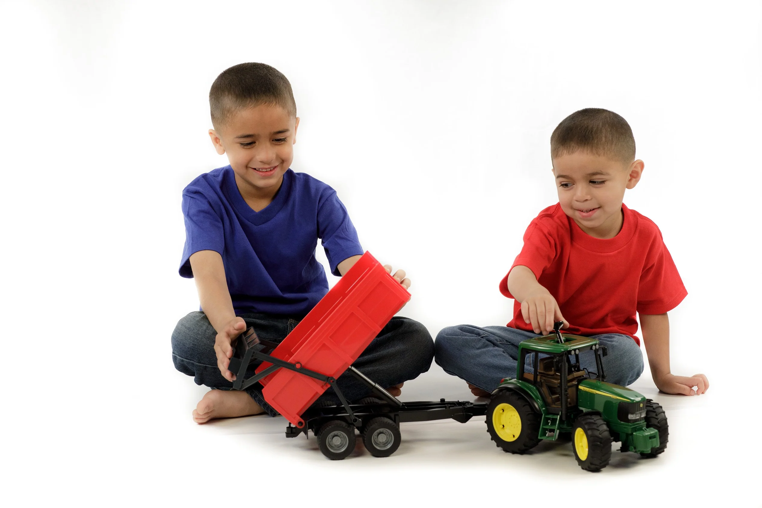 Bruder John Deere 6920 with Tipping Trailer - Image 5