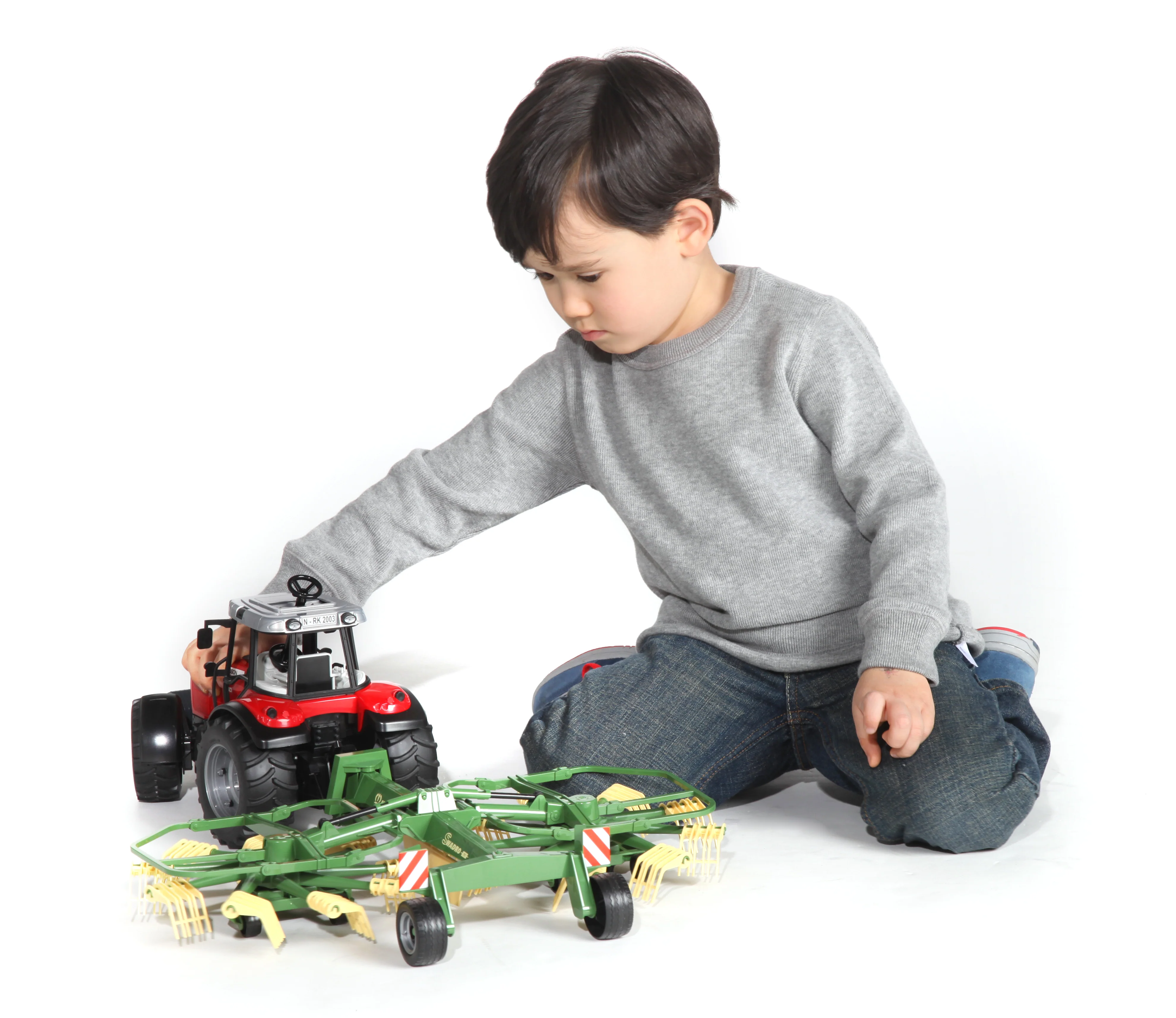 Bruder Krone Dual Rotary Swath Windrower - Image 9
