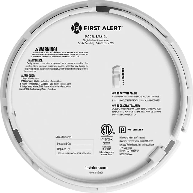 First Alert 10-Year Battery Photoelectric Smoke Alarm with Safety Path Light - Image 4