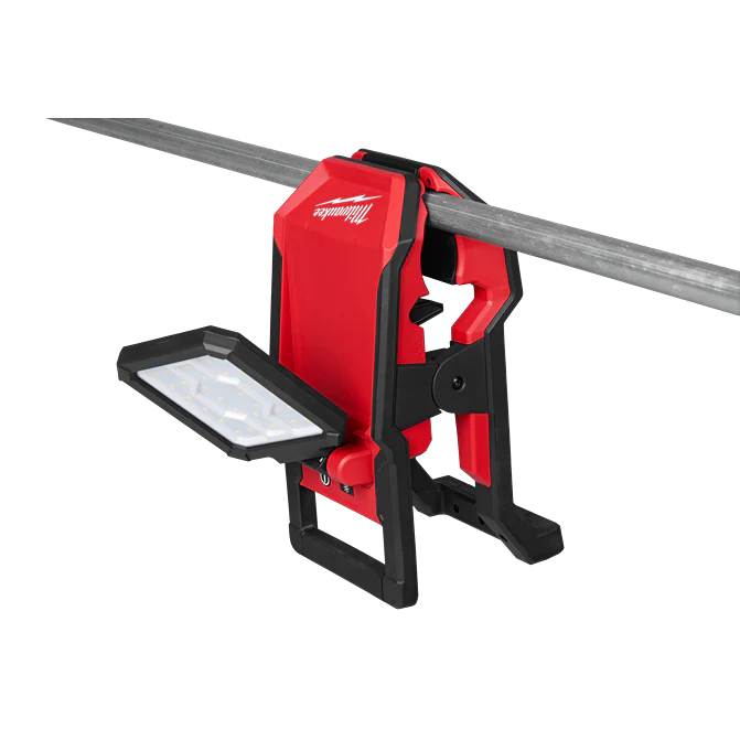 Milwaukee M18™ ROVER™ Clamping Flood Light - Image 4