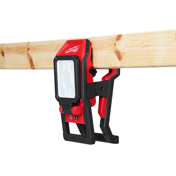 Milwaukee M18™ ROVER™ Clamping Flood Light - Image 5