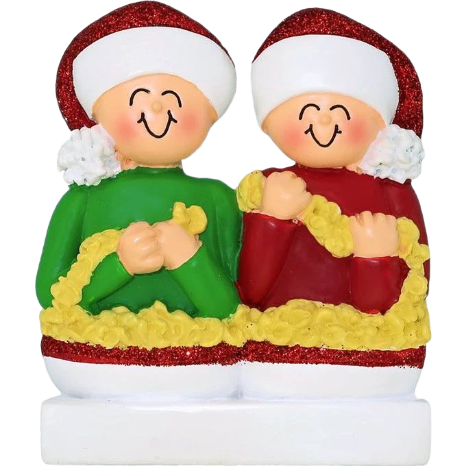 Ornament Central Personalized Couple Stringing Popcorn Ornament - Image 2