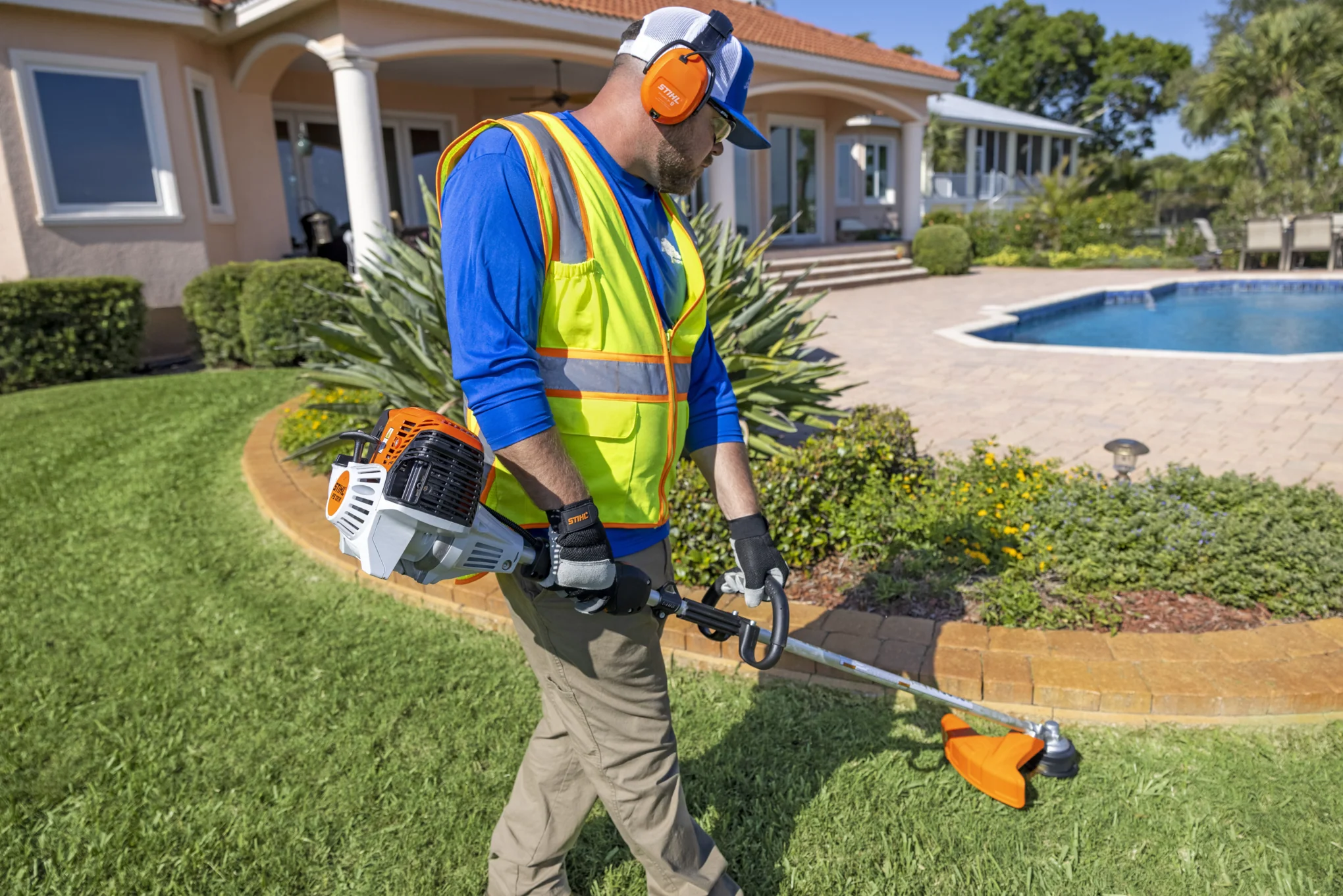 STIHL FS 91 R Professional Loop-Handle String Trimmer - Image 2